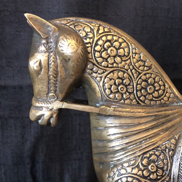 Medieval horse brass figure large 10” H 12” L midcentury Korea.  Free standing - Picture 2 of 8
